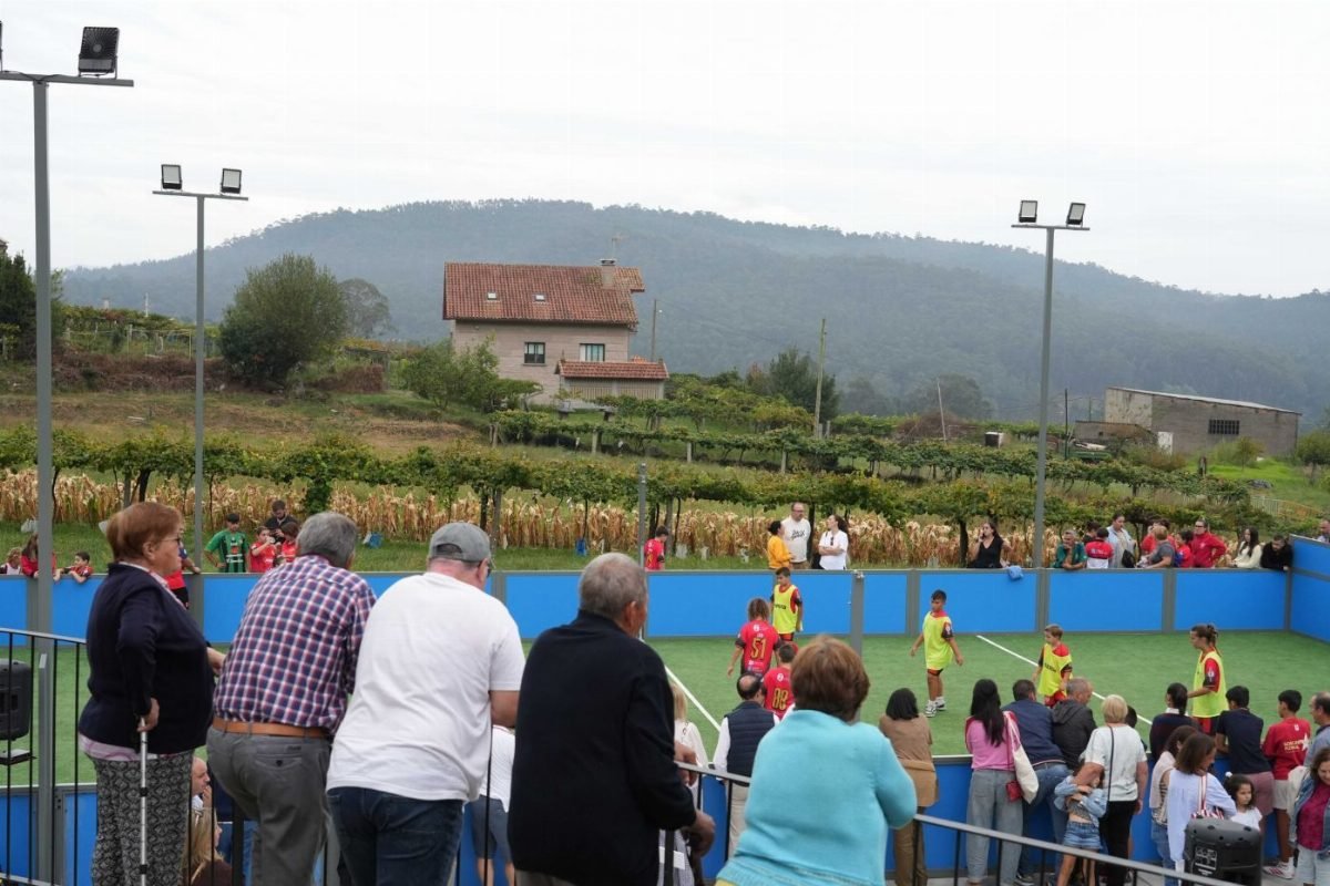 Ángel Moldes: “Onde había unha necesidade desde hai décadas, hoxe hai un espazo para practicar deporte, xogar e encher de vida”