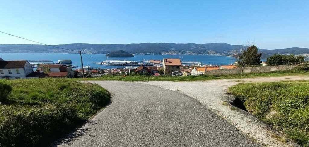 O Concello rehabilitará o firme da estrada de acceso a Arealonga, cunha inversión de máis de 46.000€