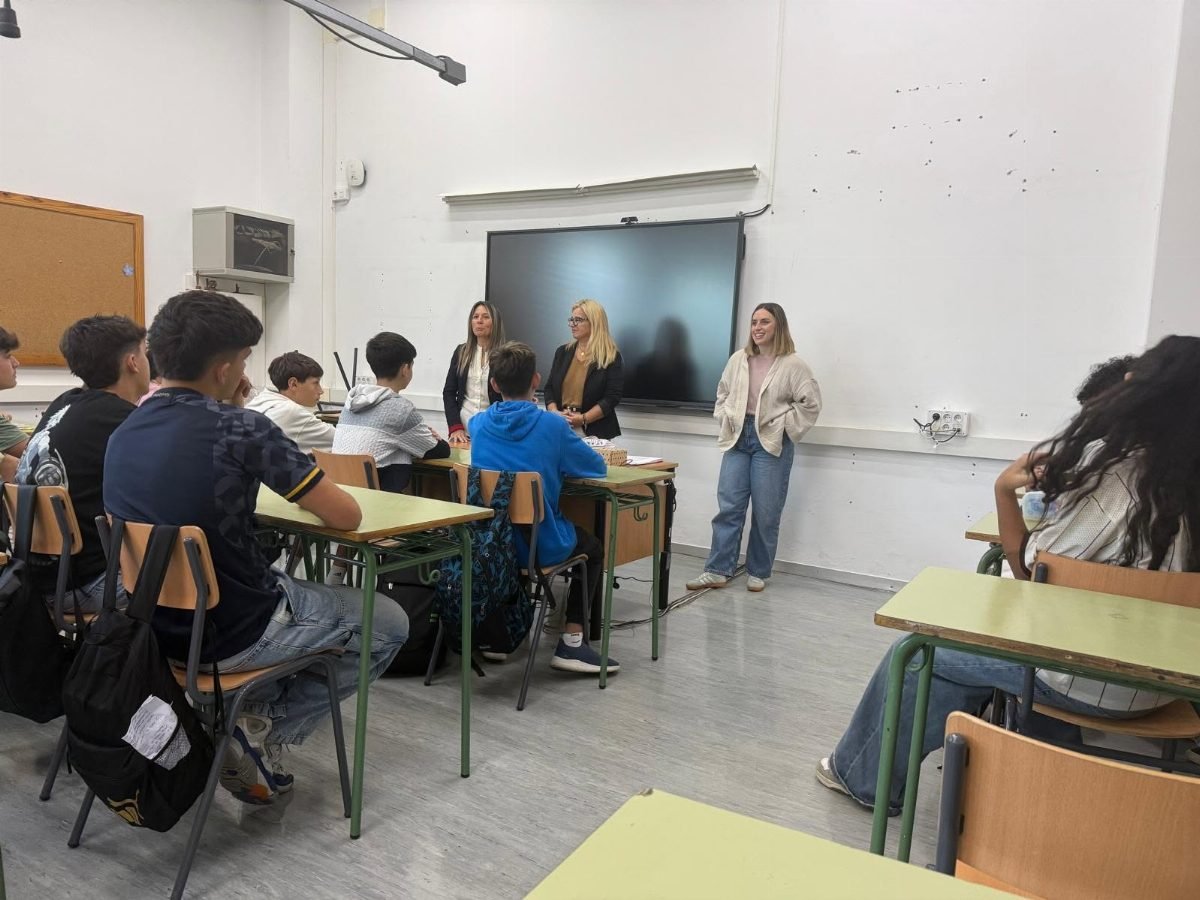 Sanxenxo leva, por décimo ano consecutivo, a educación afectivo-sexual aos centros educativos